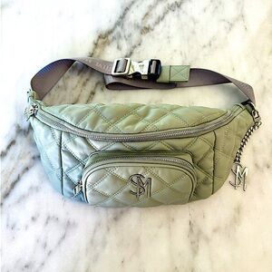 NWOT Steve Madden BCross crossbody
